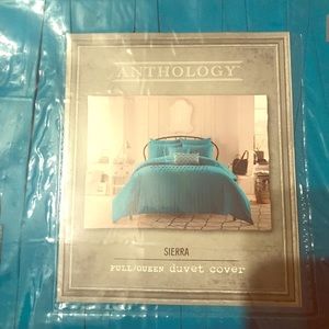Anthology™ Sierra Duvet Cover (teal)